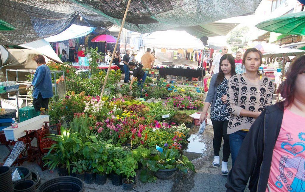 Рынок Soi Buakhao Market